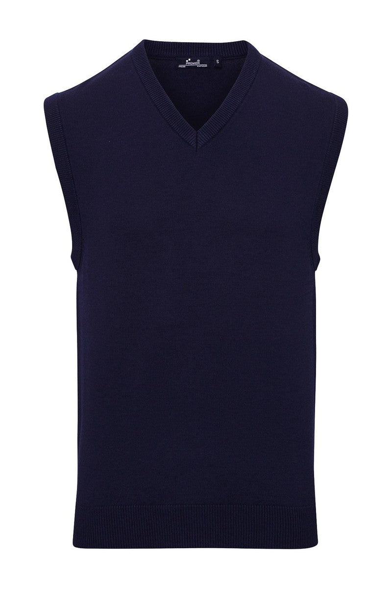 Sleeveless knitted sweater